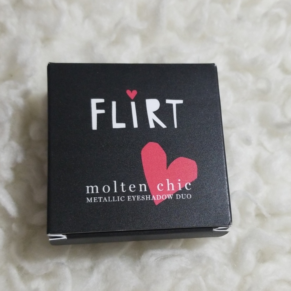 Flirt Cosmetics Molten Chic Metallic Eyeshadow Duo